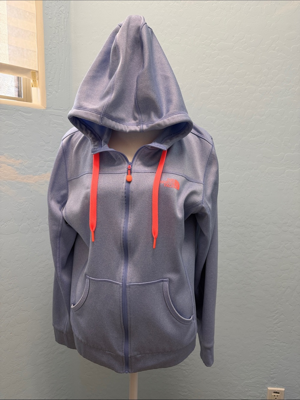 The North Face Lavender Hoodie with Coral Drawstrings size L